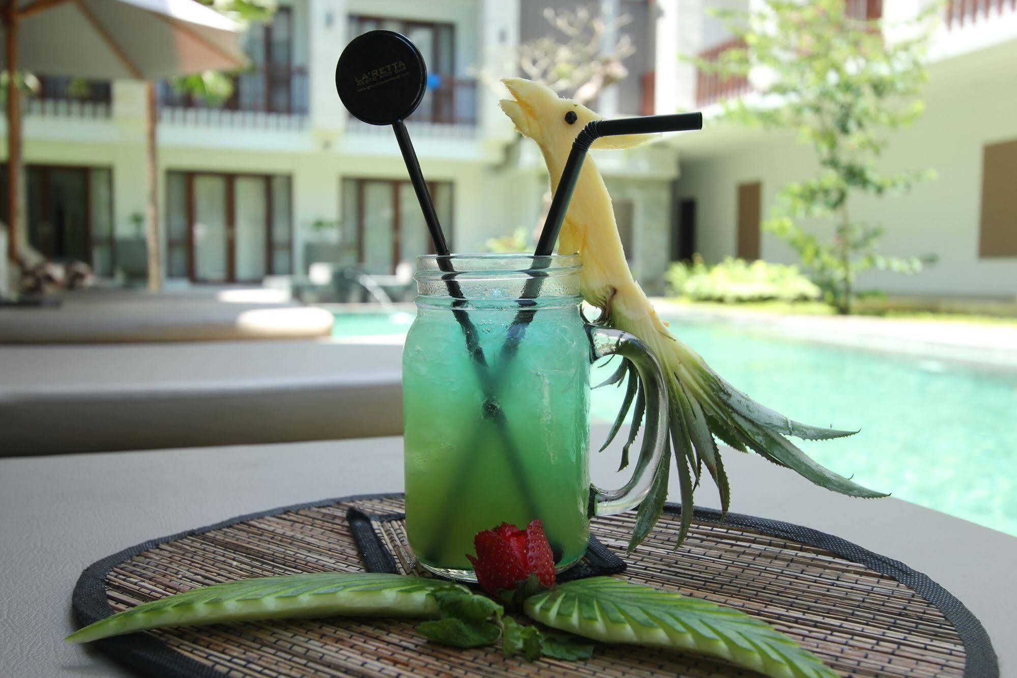 Grand La Walon Hotel Legian Exterior foto